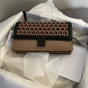 Brand new Coach Hutton clutch